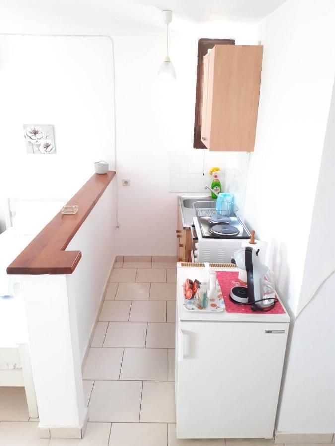 Daphnes Apartments Ratzaklíon Zewnętrze zdjęcie